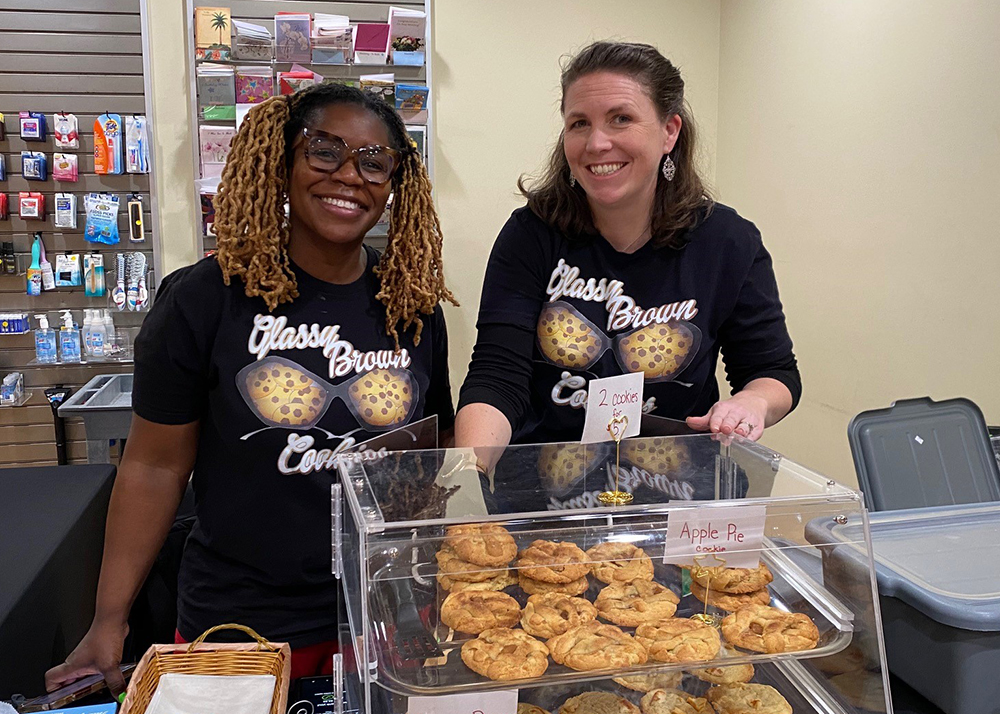 Arlene Felder and Lauren Kamp of Glassy Brown Cookies